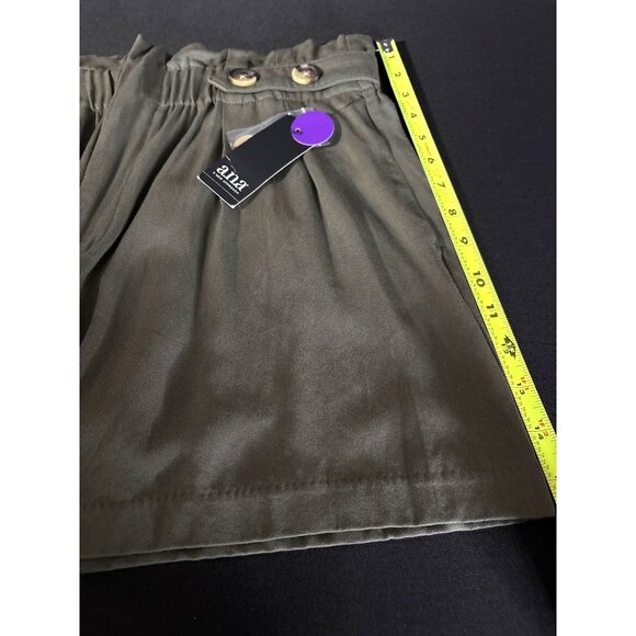 a.n.a New Approach Wear High Waisted Oregano Pleated Shorts Decorative Buttons - Picture 10 of 11